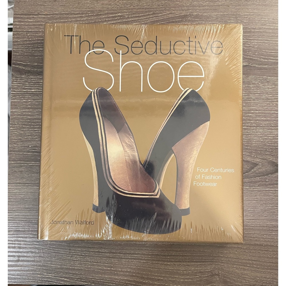 The Seductive Shoe by Jonathan Walford